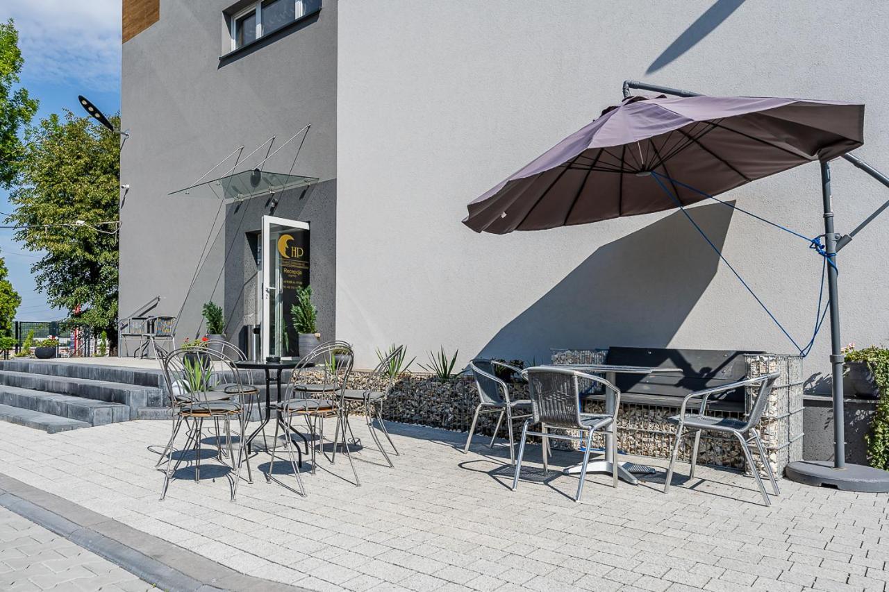 Hostel Polnocna 61 Sosnowiec Exterior photo